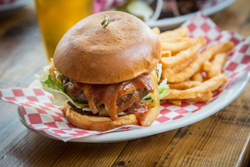 pit master burger, fogbelt brewing